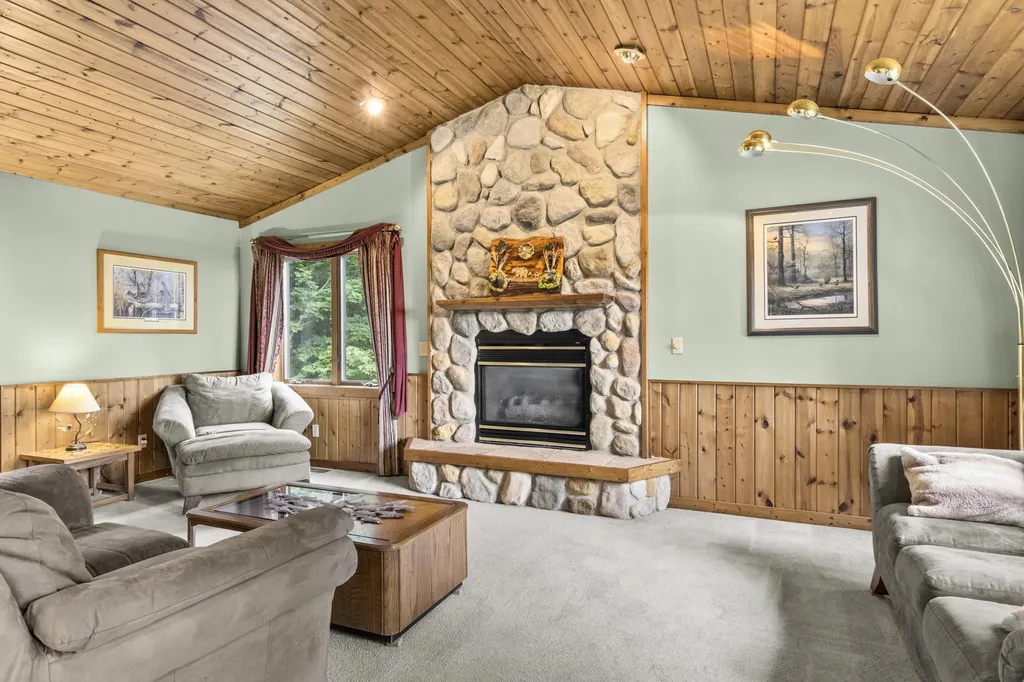 10303 Narrow Gauge Road Homestead Township MI 49617