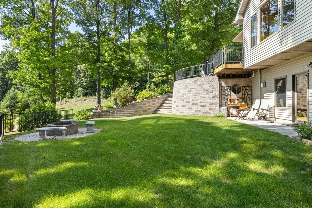 10303 Narrow Gauge Road Homestead Township MI 49617