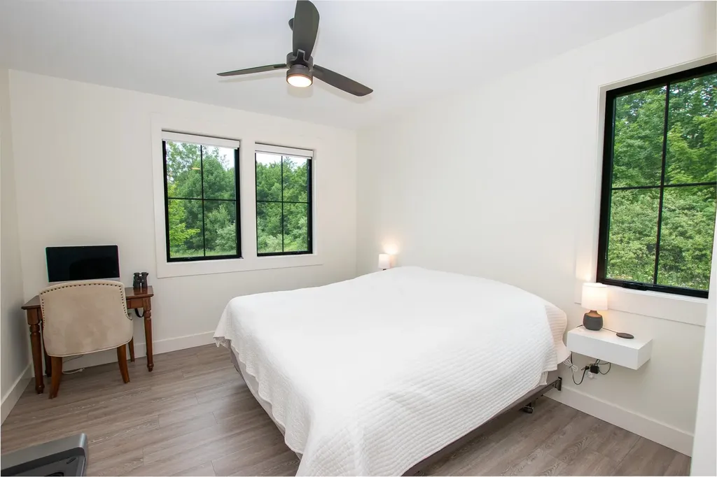 9742 E Peterson Road Leelanau Township MI 49670