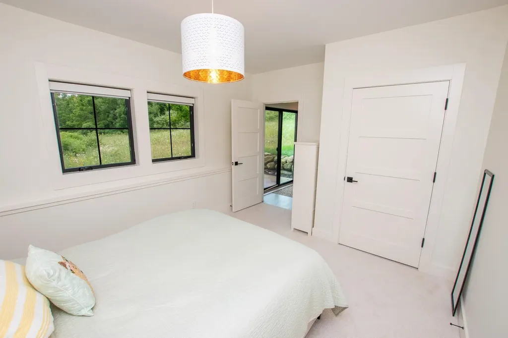 9742 E Peterson Road Leelanau Township MI 49670
