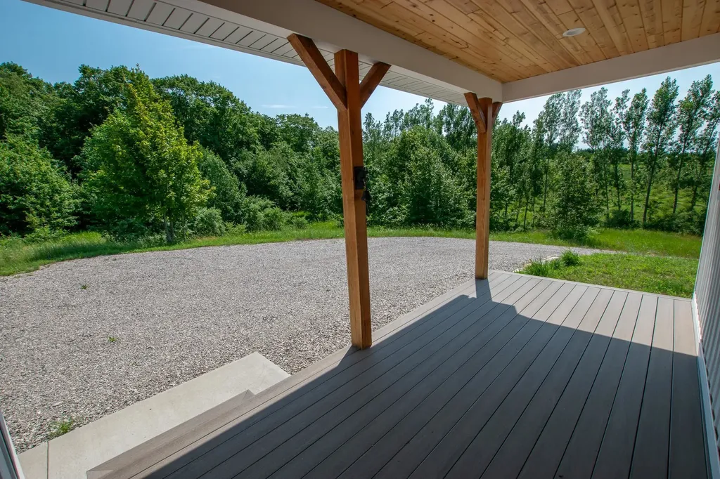 9742 E Peterson Road Leelanau Township MI 49670