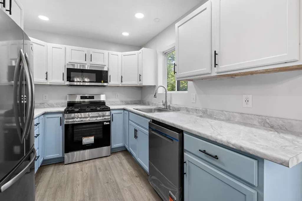 8714 S Maple City Road Kasson Township MI 49684