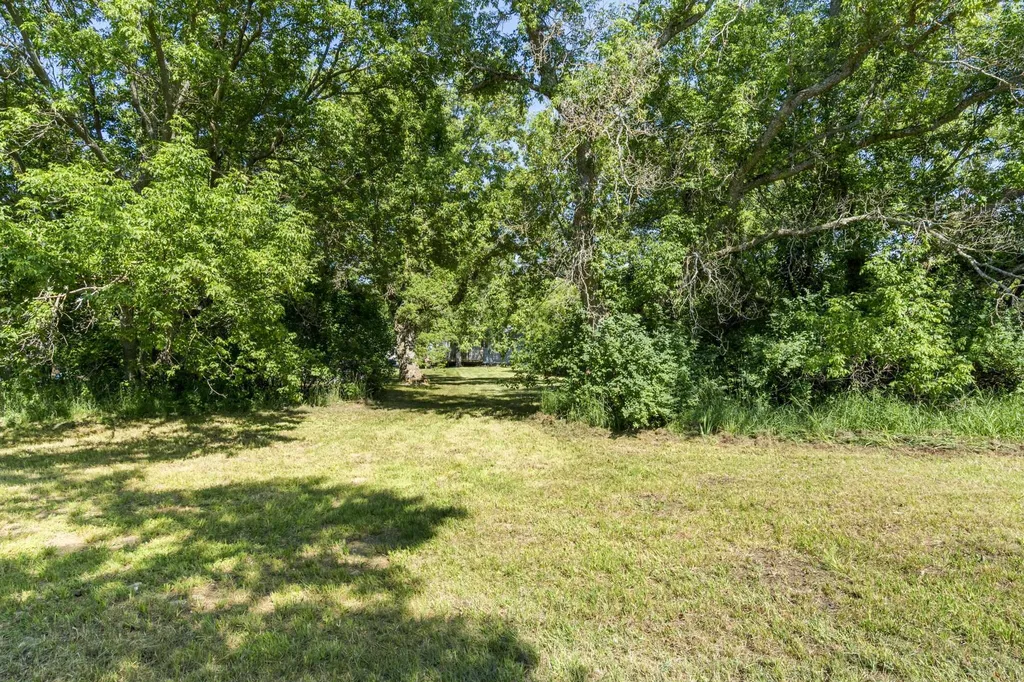 8714 S Maple City Road Kasson Township MI 49684
