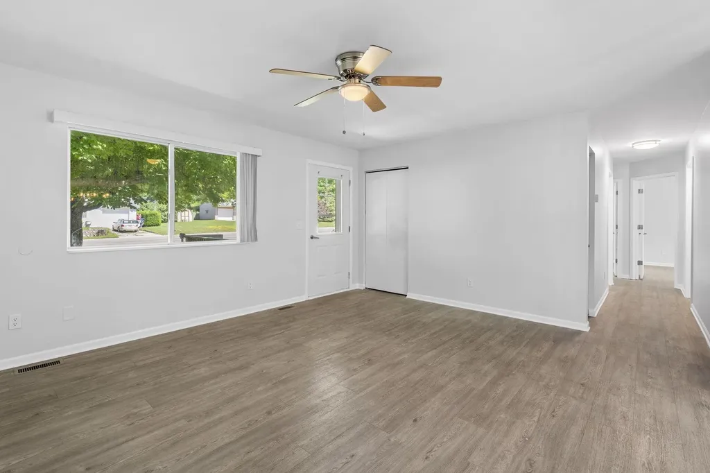 8714 S Maple City Road Kasson Township MI 49684