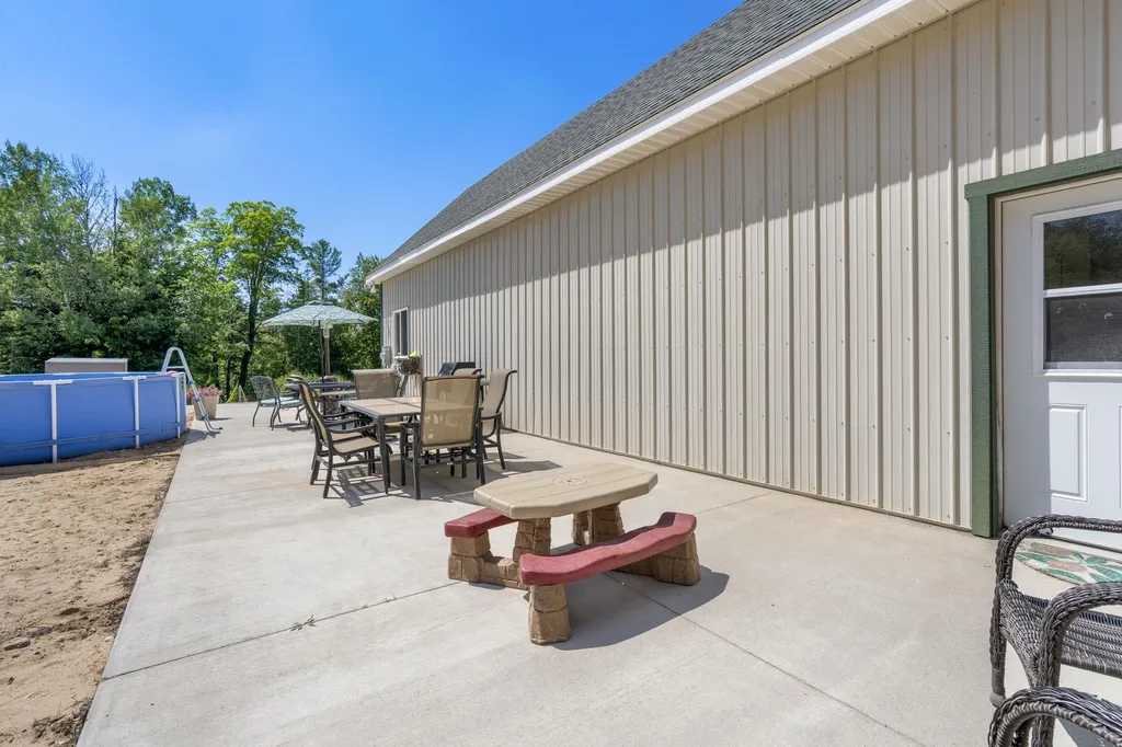 2881 E Aspen Drive Solon Township MI 49621