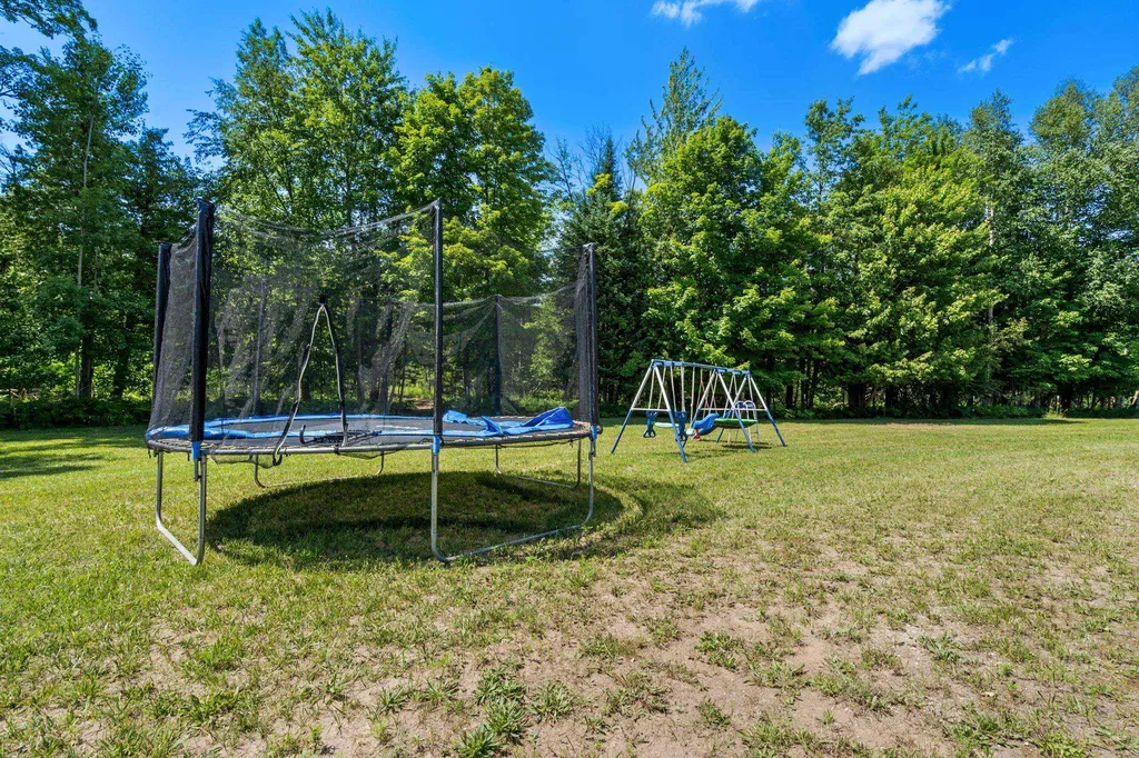 2881 E Aspen Drive Solon Township MI 49621