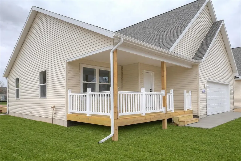 2803 Garnet Court Garfield Charter Township MI 49684