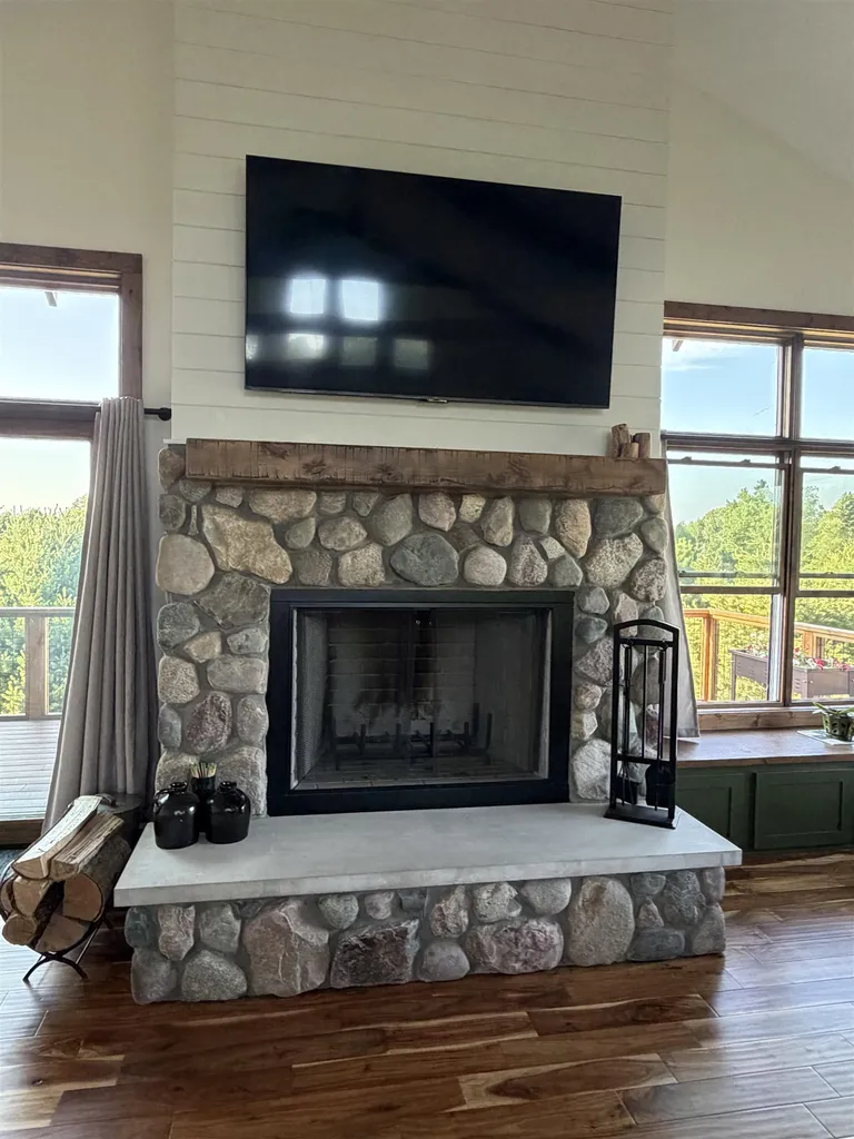 3483 Sumac Trail Blaine Township MI 49635