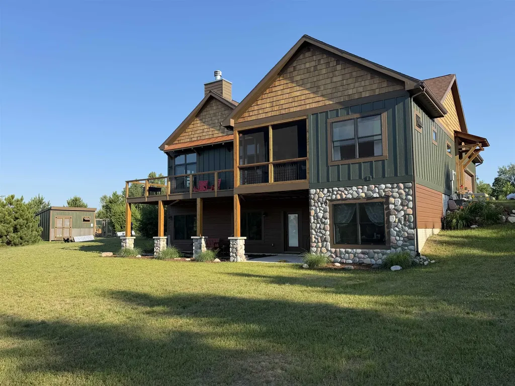 3483 Sumac Trail Blaine Township MI 49635