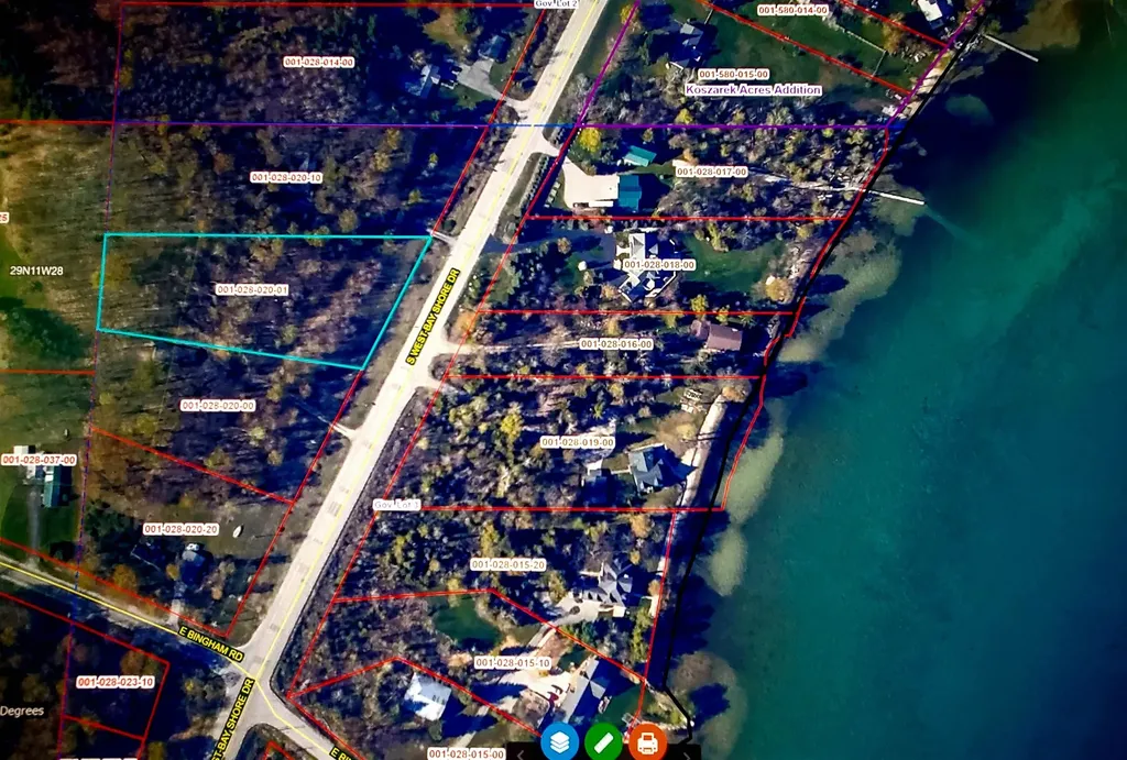 Parcel #3 2.25a SW Bayshore Drive Bingham Township MI 49684