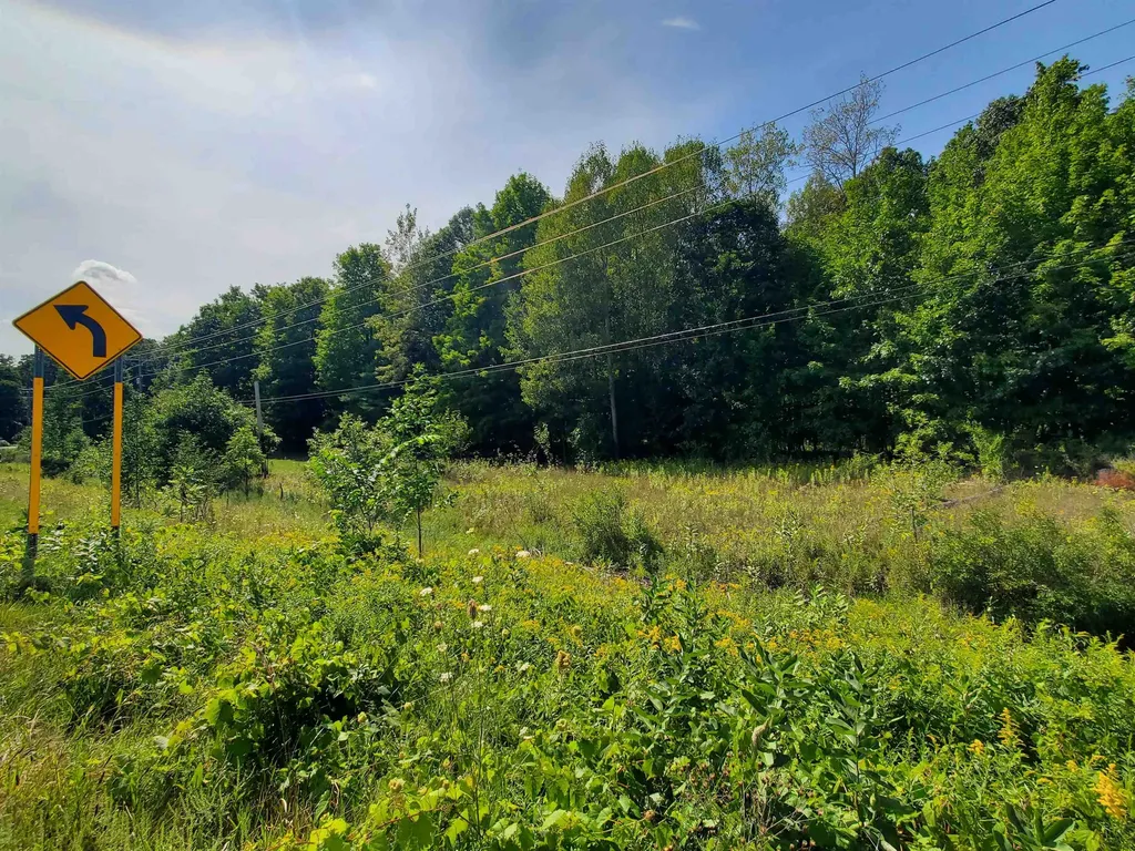 Parcel #3 2.25a SW Bayshore Drive Bingham Township MI 49684