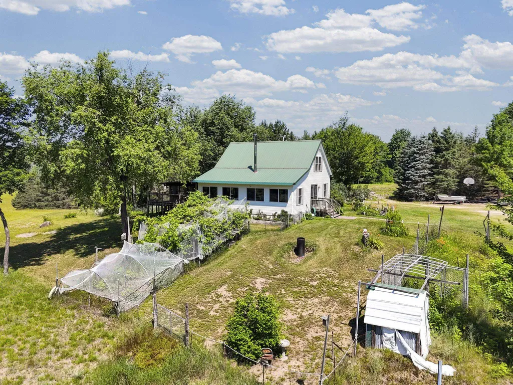 12549 Puffer Road Garfield Township MI 49633