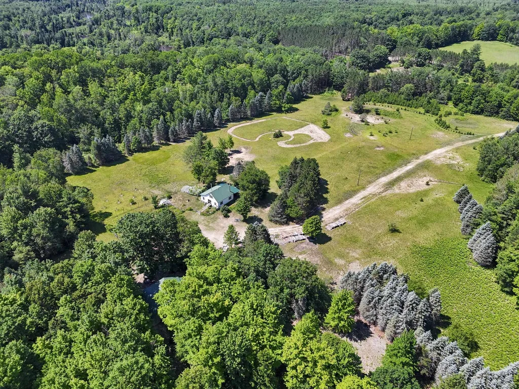 12549 Puffer Road Garfield Township MI 49633