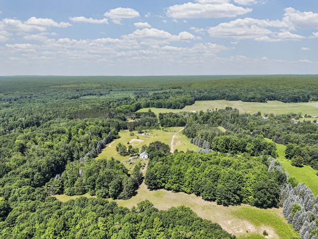 12549 Puffer Road Garfield Township MI 49633