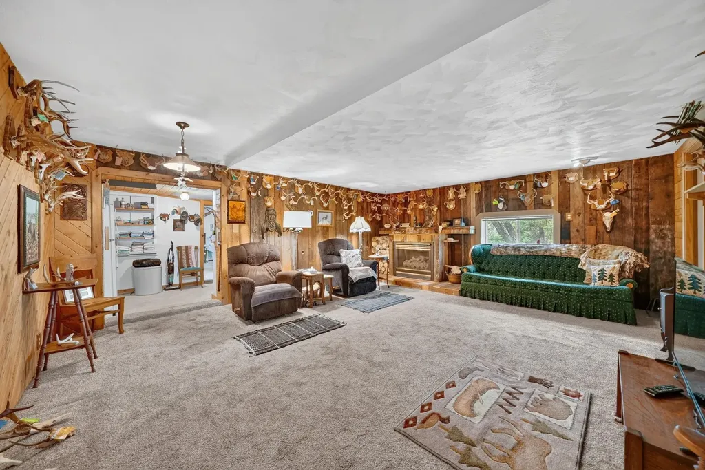 7017 Twin Lakes Avenue Winterfield Township MI 49665