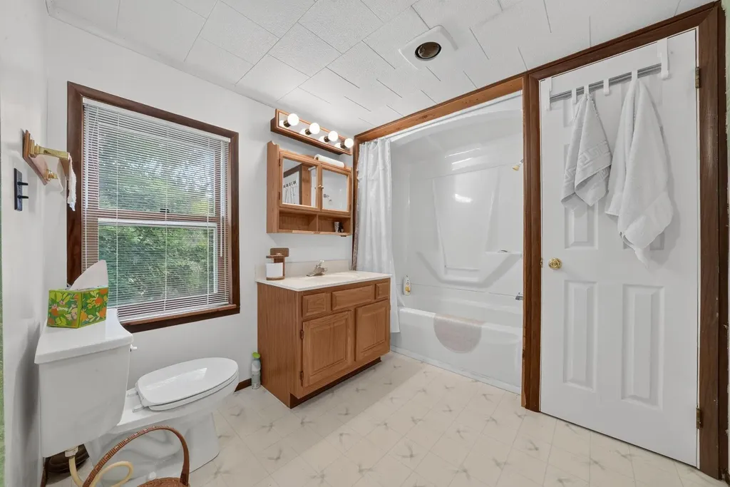 7017 Twin Lakes Avenue Winterfield Township MI 49665