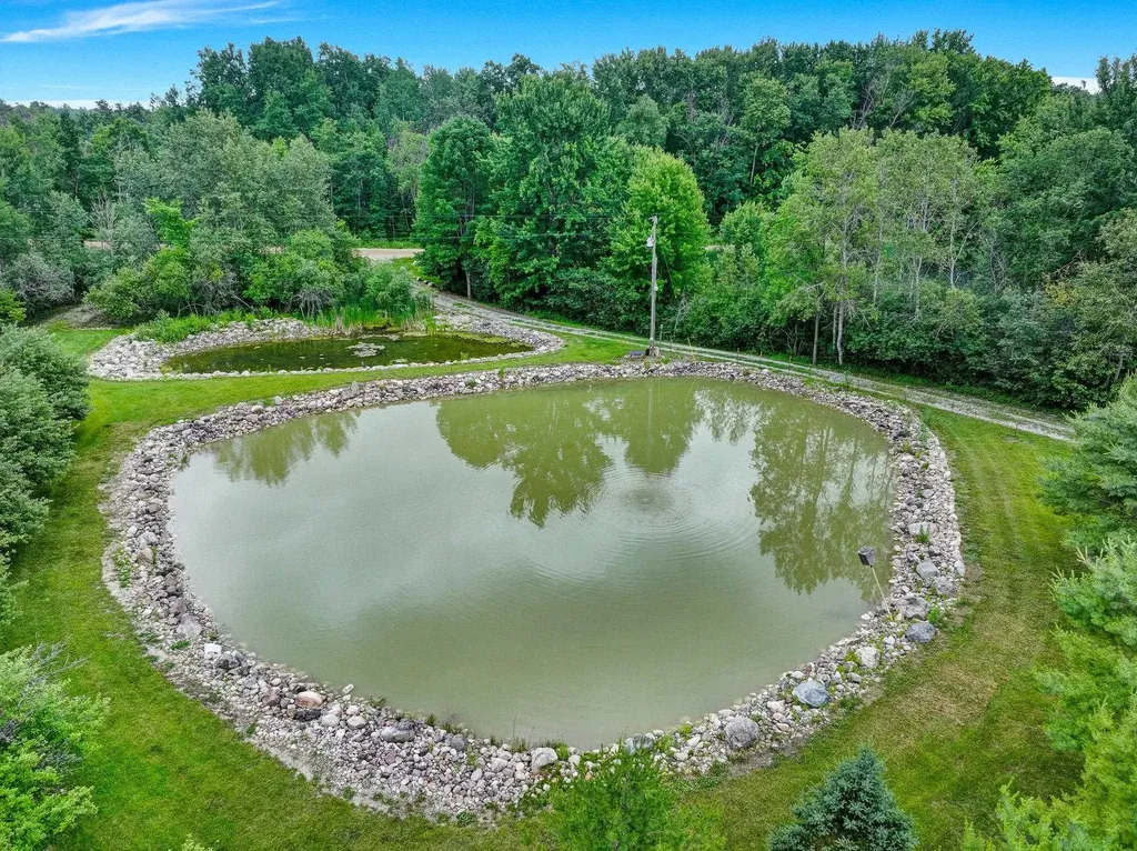 7017 Twin Lakes Avenue Winterfield Township MI 49665