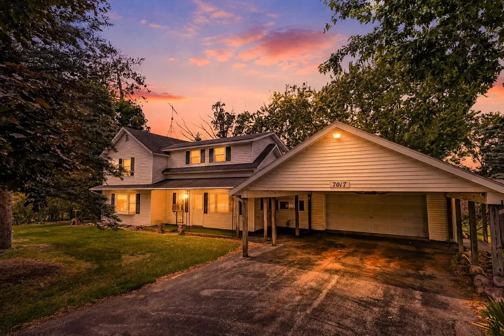 7017 Twin Lakes Avenue Winterfield Township MI 49665