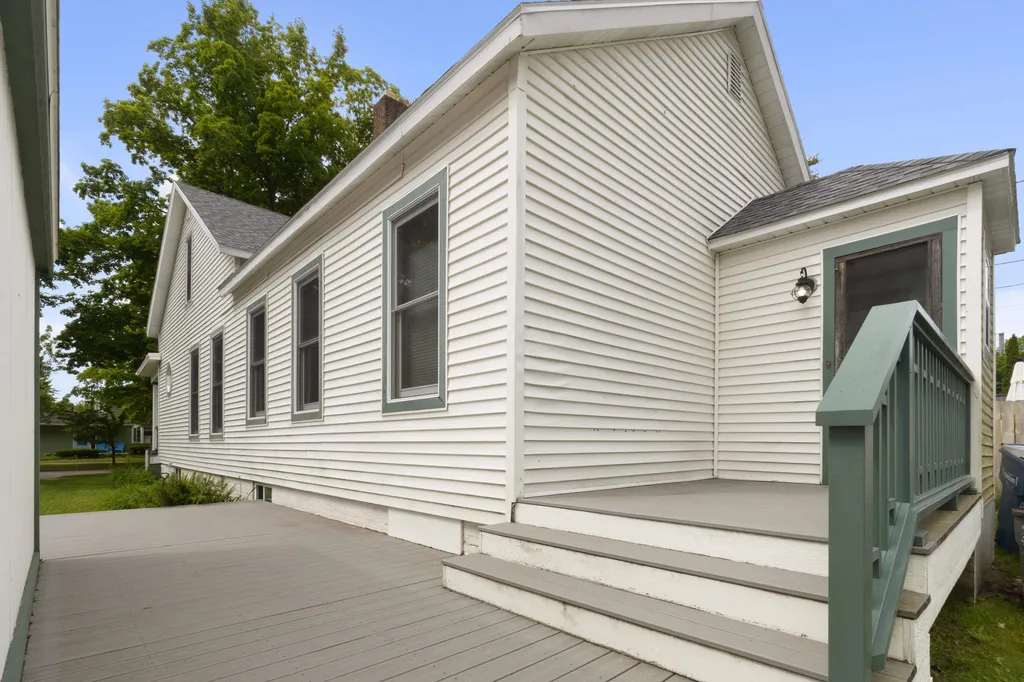 315 Forest Avenue Frankfort City MI 49635