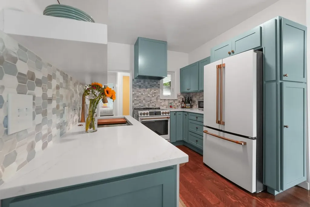 1055 Washington Street Traverse City City MI 49686