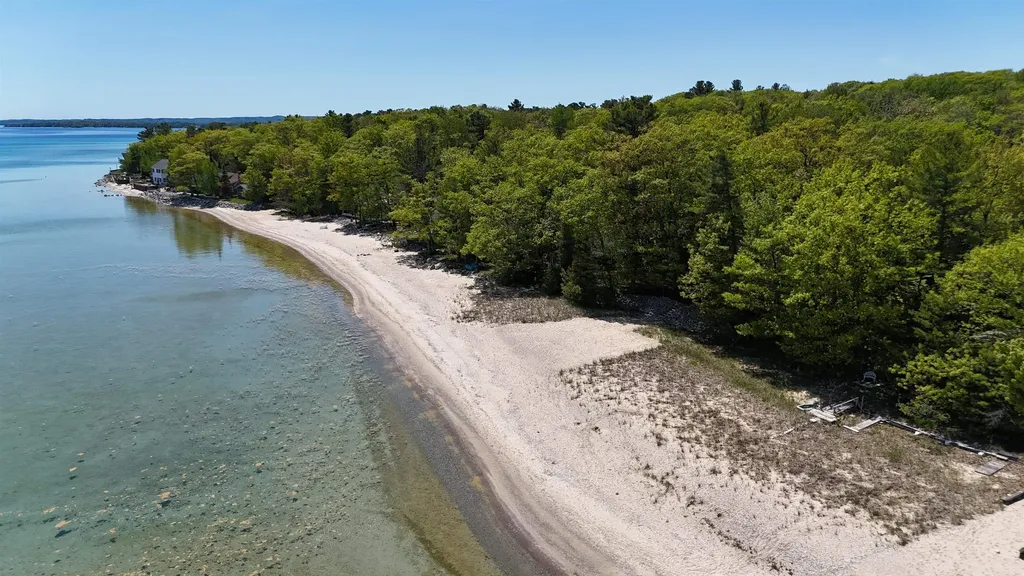 13342 N Forest Beach Leelanau Township MI 49670