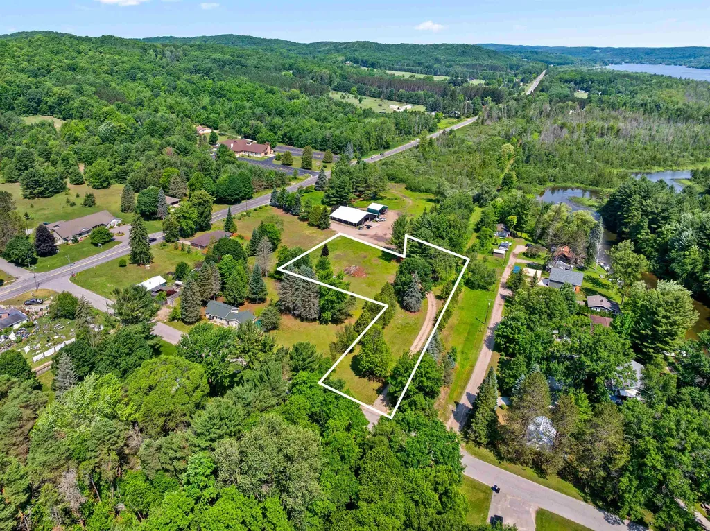 V/l 1-d E Fourth Street Forest Home Township MI 49615