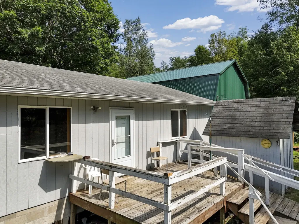 3850 N 25 Road Colfax Township MI 49668