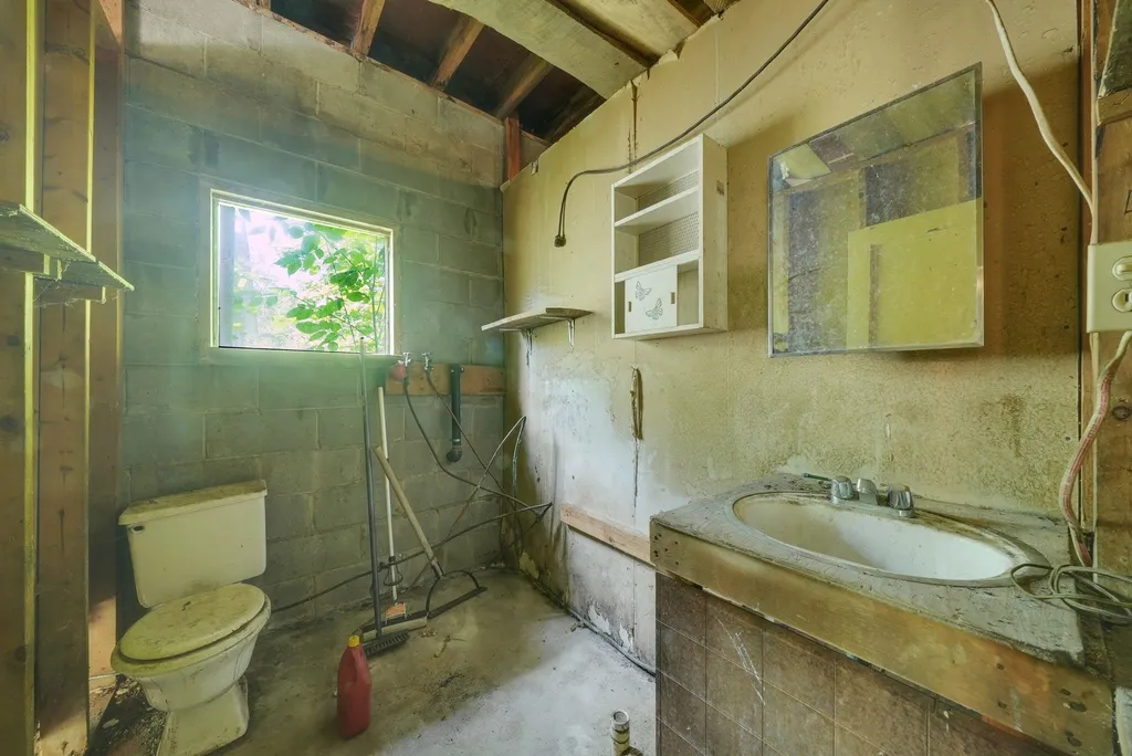 3850 N 25 Road Colfax Township MI 49668
