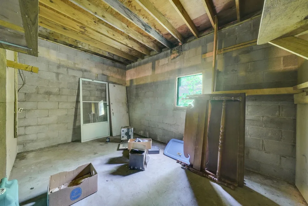 3850 N 25 Road Colfax Township MI 49668