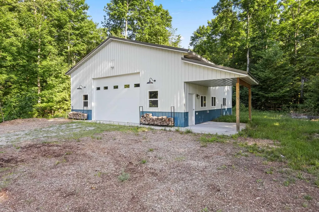 3733 E Long Lake Road Long Lake Township MI 49685