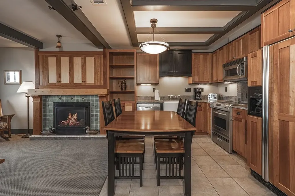 2035 N Us-31 N East Bay Township MI 49686
