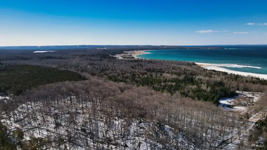 V/l 37 Acres N Cathead Bay Drive Leelanau Township MI 49670