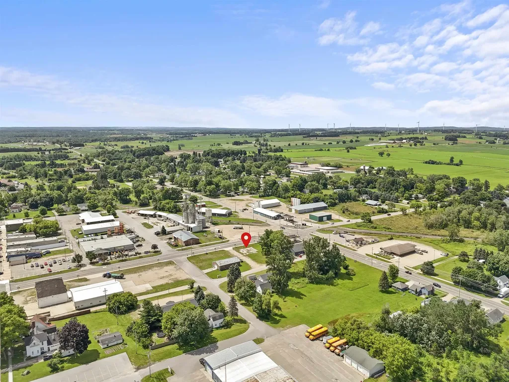 00 M-66 Riverside Township MI 49657