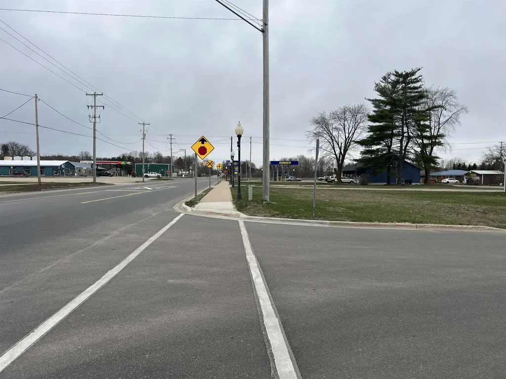 00 M-66 Riverside Township MI 49657