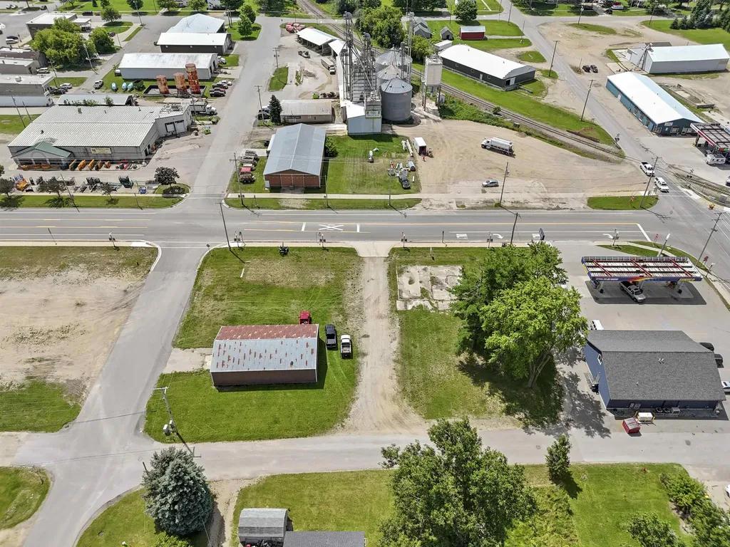 00 M-66 Riverside Township MI 49657