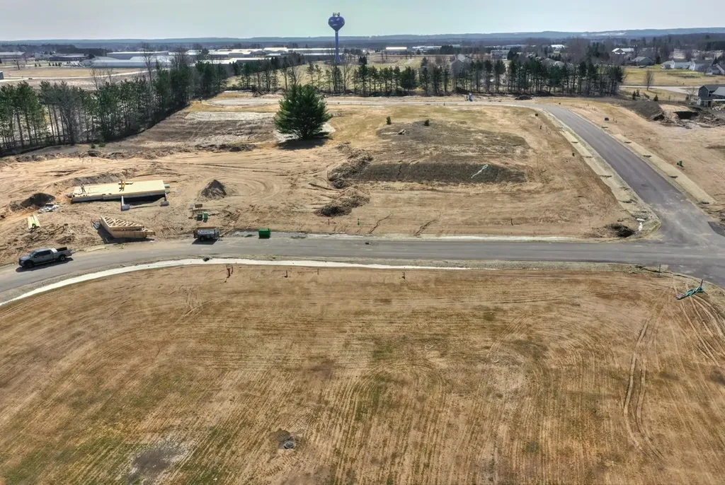 Unit 32 Lamarche Circle Blair Township MI 49685