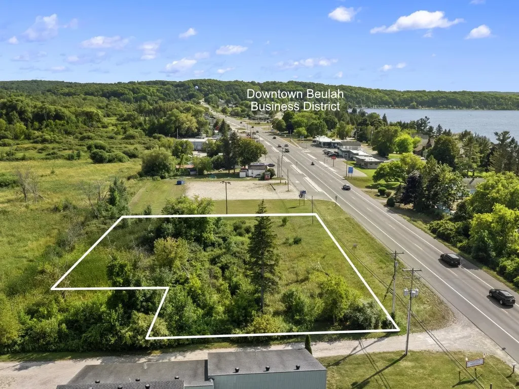 415 Michigan Avenue Benzonia Township MI 49617