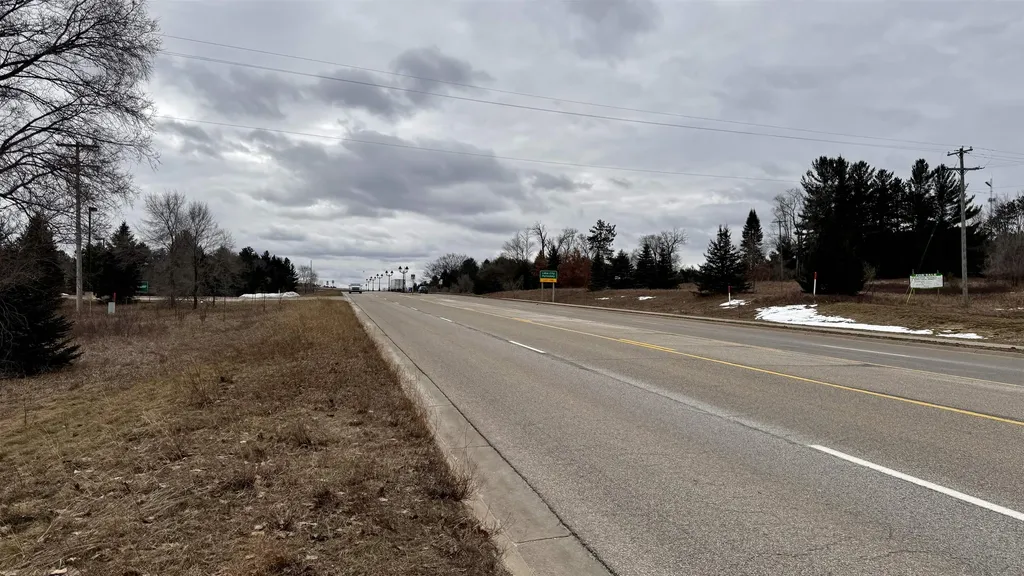 7859 S Us-131 Clam Lake Township MI 49601