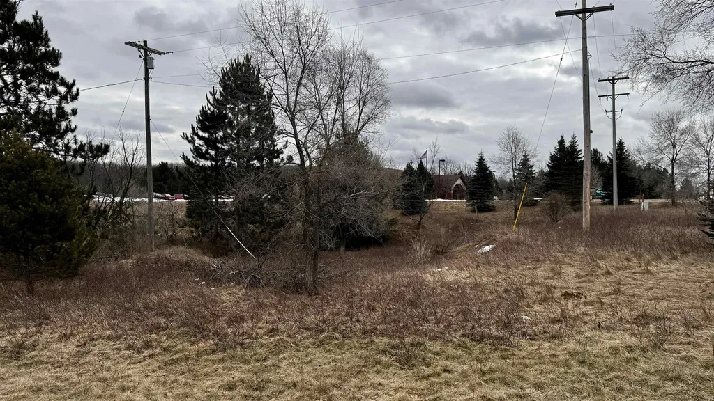 7859 S Us-131 Clam Lake Township MI 49601