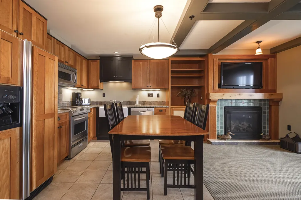 2035 N Us-31 N East Bay Township MI 49686