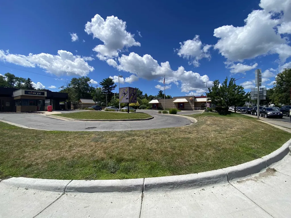 1054-1060 E Front Street Traverse City City MI 49686