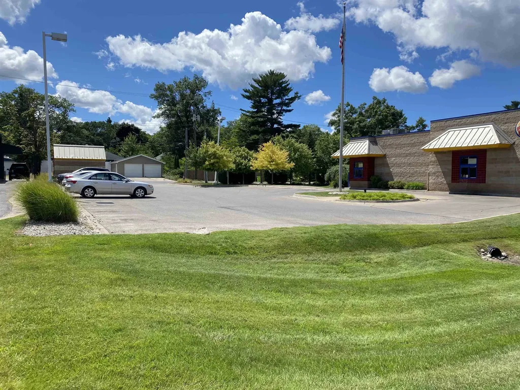 1054-1060 E Front Street Traverse City City MI 49686