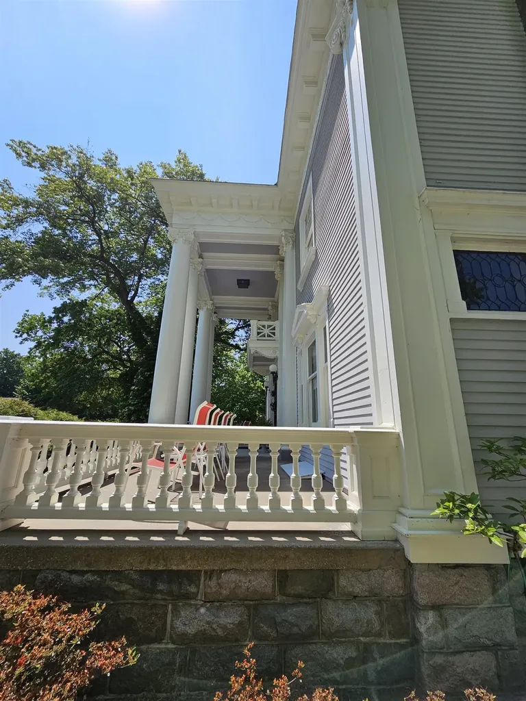 230 Wellington Traverse City City MI 49686