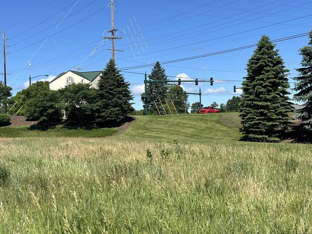 1434-1442 Trade Centre Drive Garfield Charter Township MI 49684
