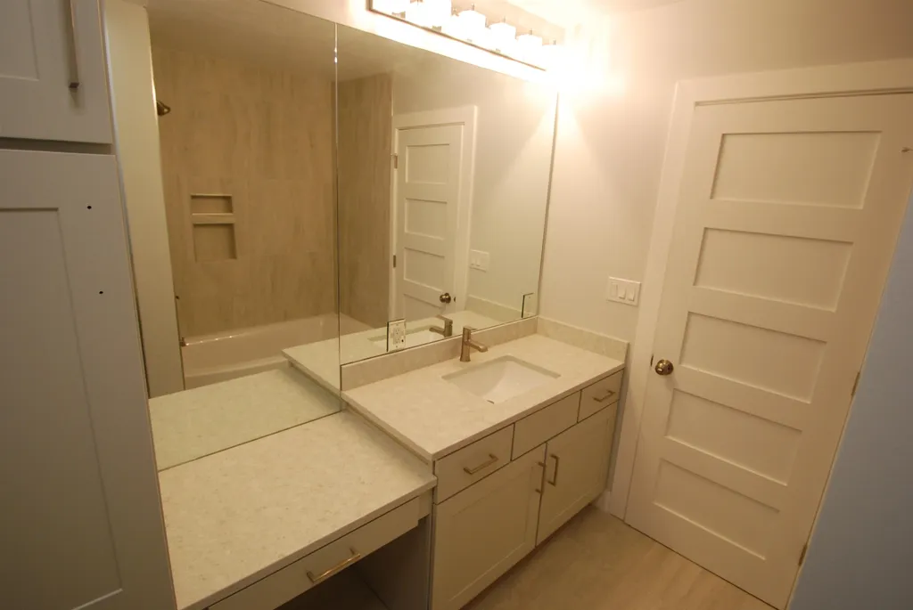 2301 Birchcrest Drive West Branch Township MI 48661
