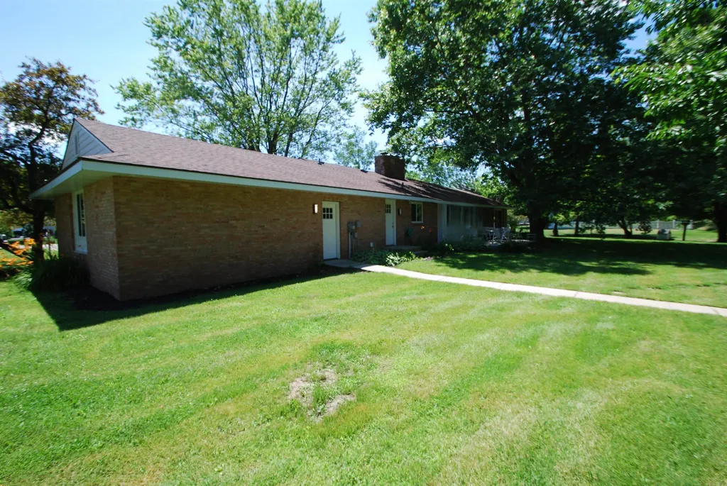 2301 Birchcrest Drive West Branch Township MI 48661