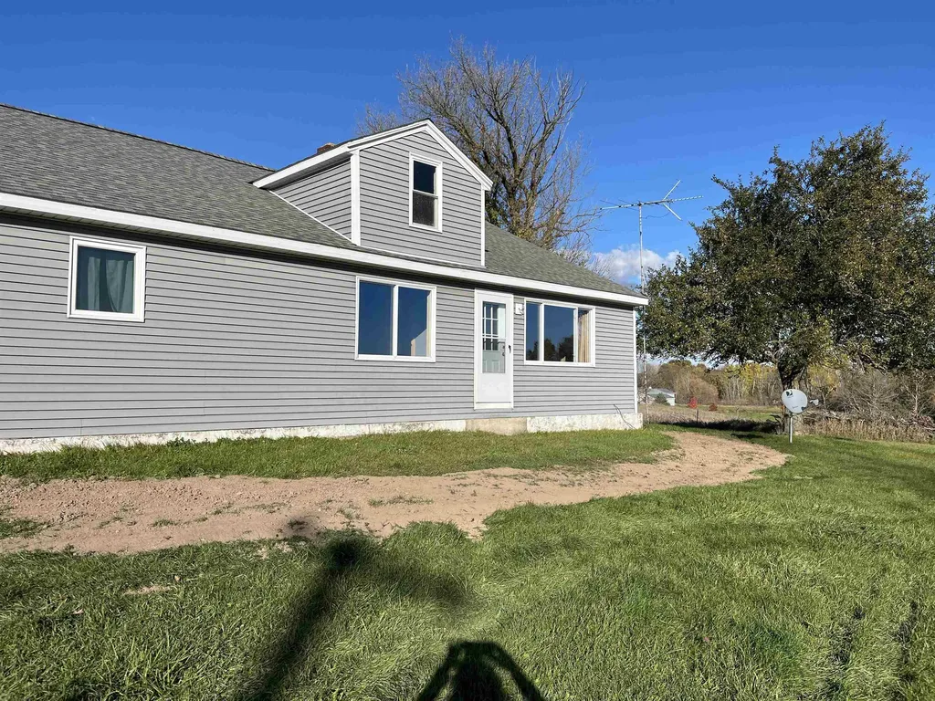 6034 W Sterling Road Adams Township MI 48659