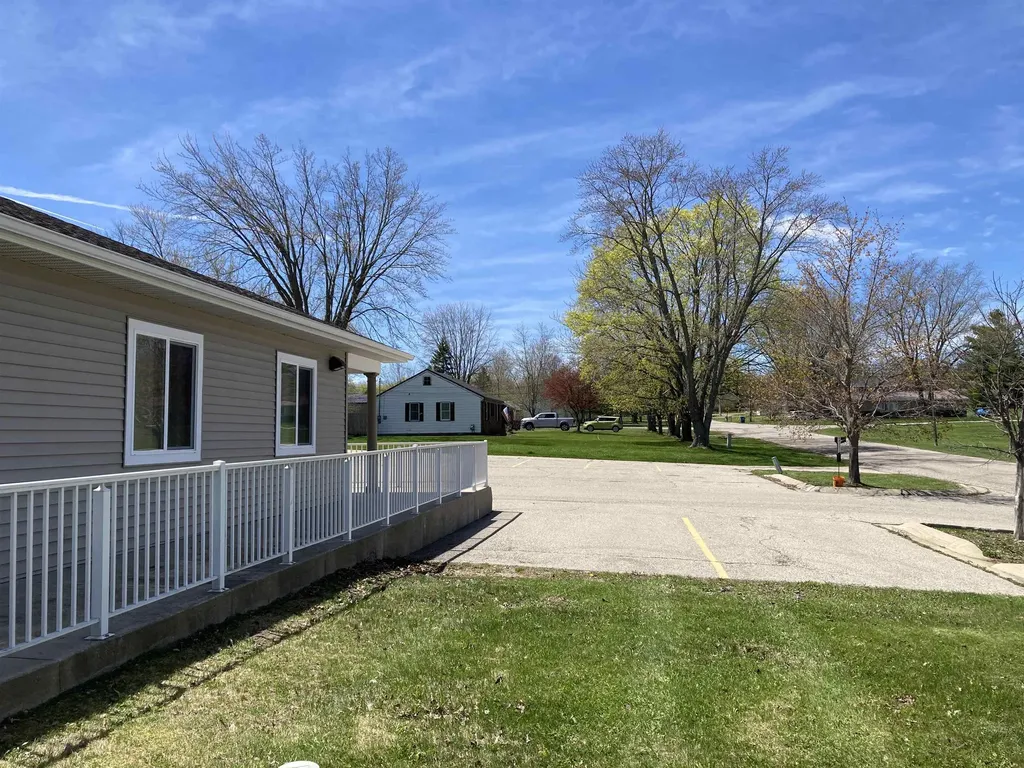 600 S Bennett Street Cumming Township MI 48654