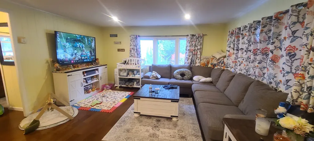 4711 Interlake Drive Oscoda Charter Township MI 48750