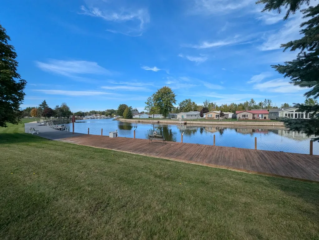 2923 Midshipman Drive Au Gres Township MI 48703